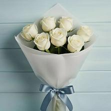 7 Белых роз Эдлесс Лав в Александровке Оренбургской области Букет 7 Белых роз Эдлесс Лав в Александровке Оренбургской области