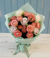 Букет цветов из:  Розы в Александровке Оренбургской области