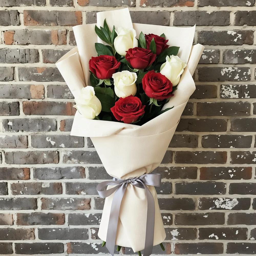 Букет цветов из: Розы в Александровке Оренбургской области