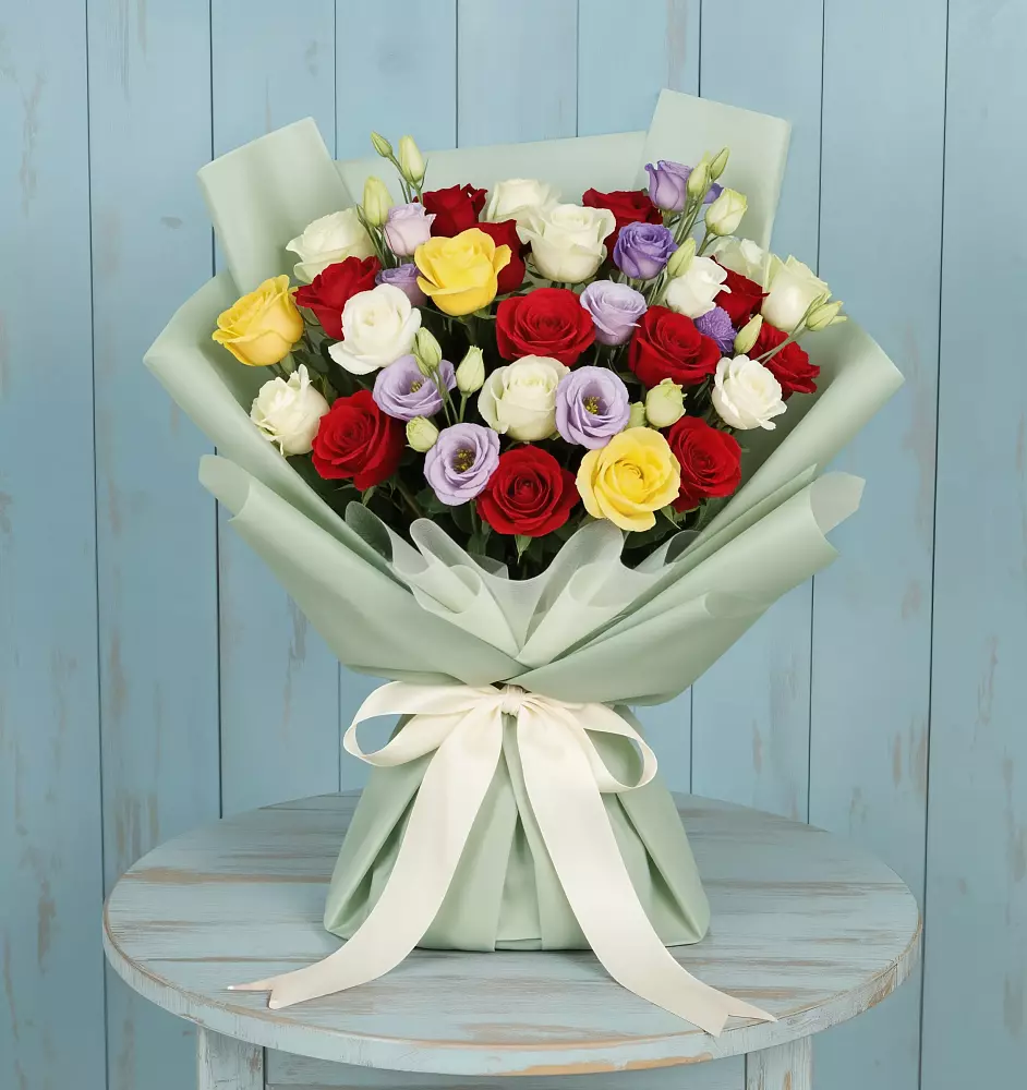 Букет Модная красотка в Александровке Оренбургской области Букет цветов из: Розы в Александровке Оренбургской области